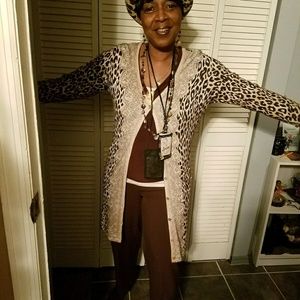 Meet your Posher, Paula